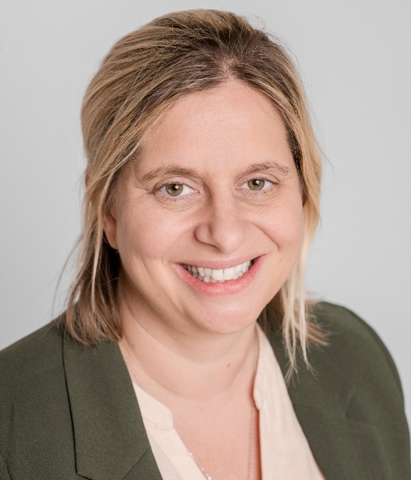 Manuela-Hayes - Internationale Vertriebsingenieurin